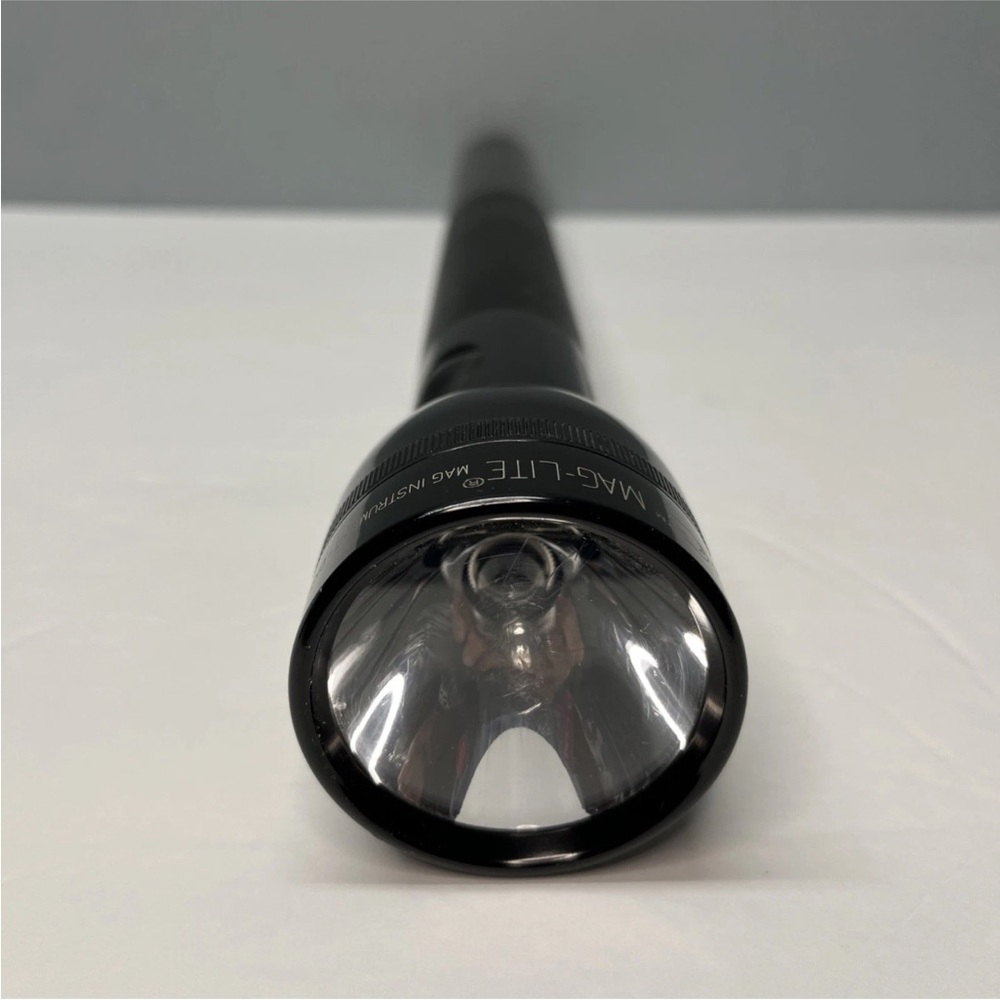 Mag-Lite 17” long Flashlight 5-D Cell Black Aluminum Flash Light 🔦 - Picture 9 of 9